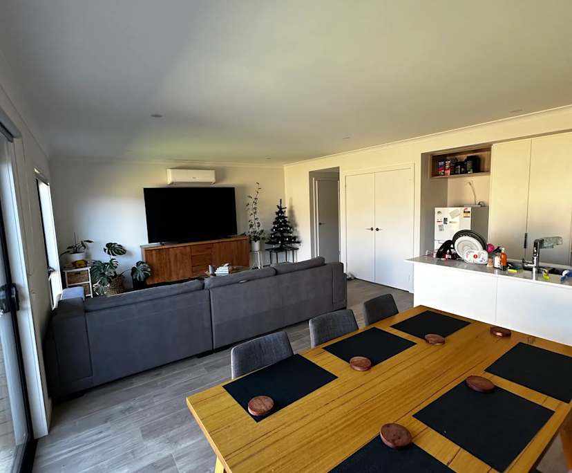 $130, Share-house, 4 bathrooms, Armstrong Creek VIC 3217