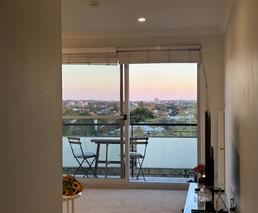 Unfurnished room in a flatshare