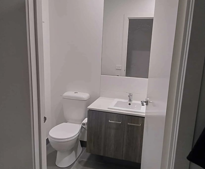 $250, Share-house, 4 bathrooms, Truganina VIC 3029