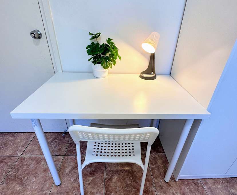 $325, Granny-flat, 6 bathrooms, Chester Hill NSW 2162