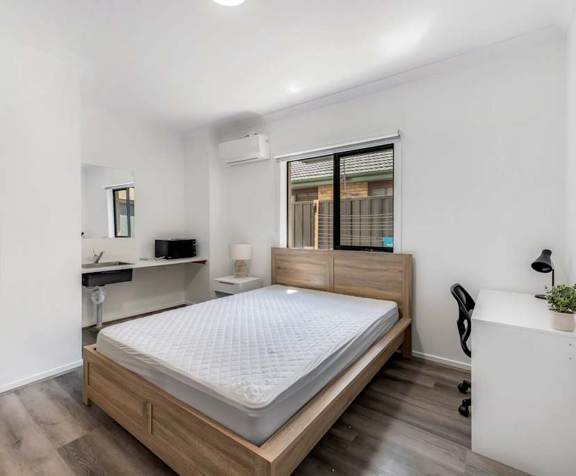 $355, Share-house, 4 bathrooms, Glenroy VIC 3046