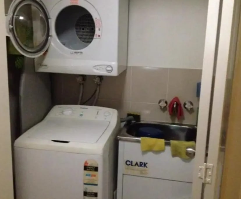 $430, Flatshare, 3 bathrooms, Toowong QLD 4066