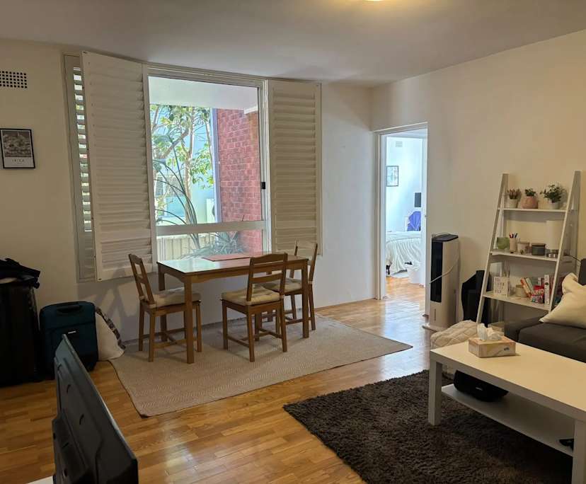 Unfurnished room in a share house