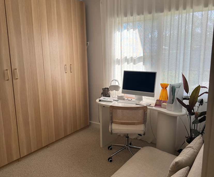 $550, Whole-property, 2 bathrooms, Killarney Vale NSW 2261