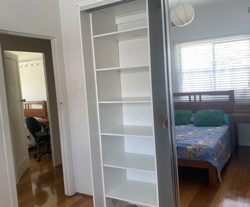 Furnished room in a share house