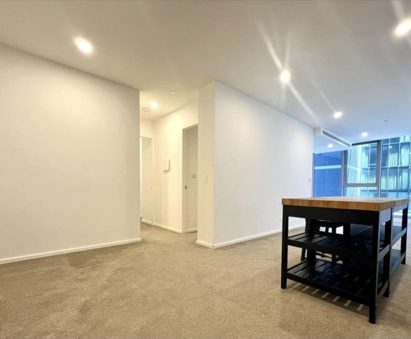 Unfurnished room with own bathroom