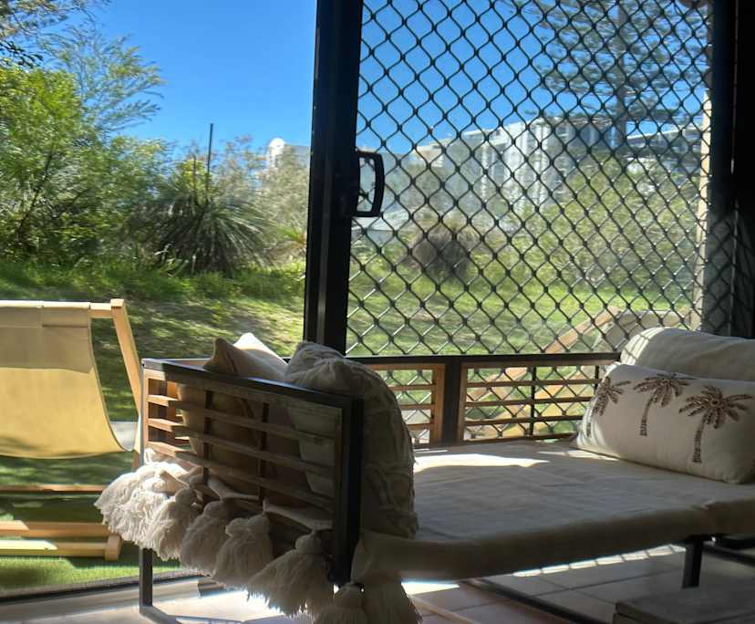 $550, Flatshare, 2 bathrooms, Coolangatta QLD 4225