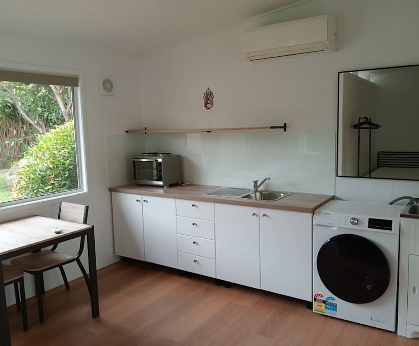 Furnished room studio flat for rent