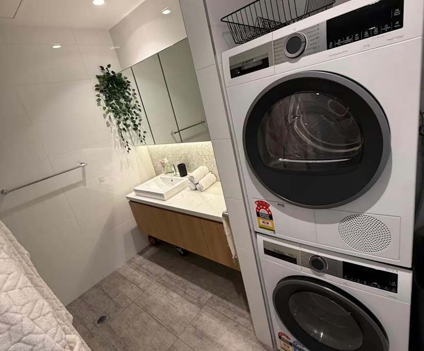 $400, Student-accommodation, 2 bathrooms, Box Hill VIC 3128