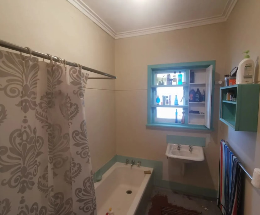 $350, Share-house, 3 bathrooms, Hamilton Hill WA 6163