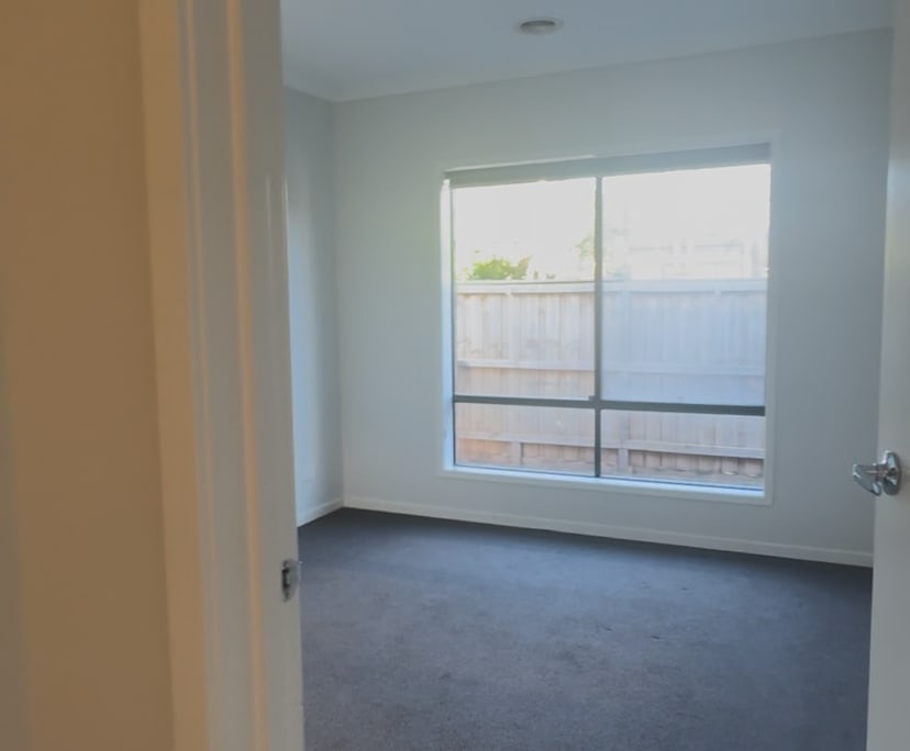 $162, Share-house, 4 bathrooms, Rockbank VIC 3335