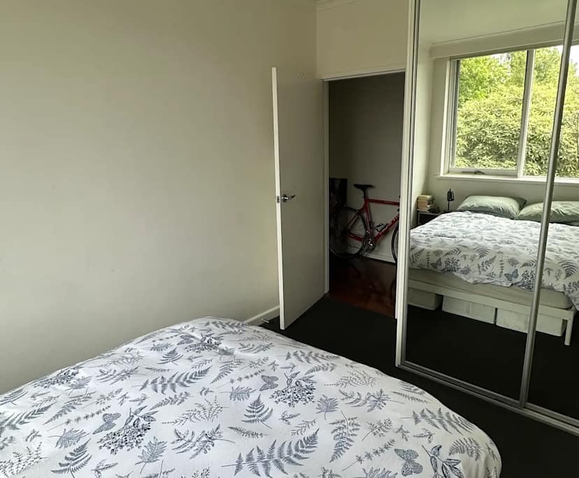 Unfurnished room in a flatshare