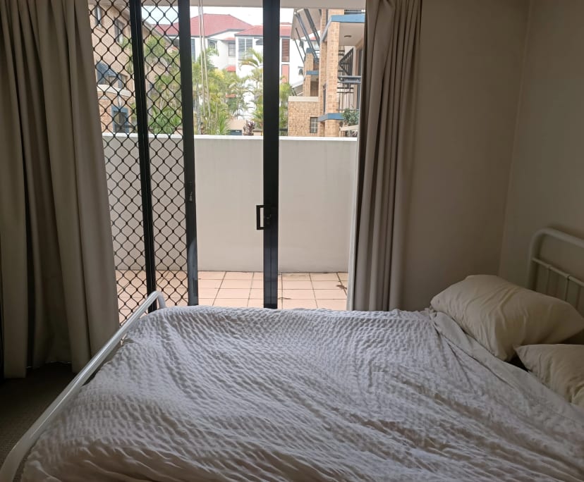 $350, Flatshare, 2 bathrooms, New Farm QLD 4005