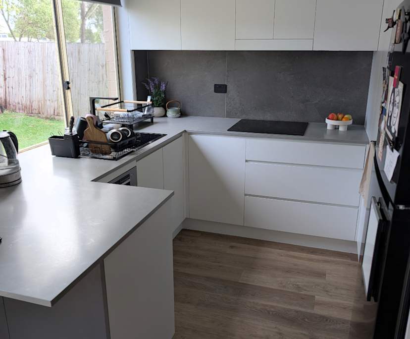 $325, Share-house, 3 bathrooms, Runcorn QLD 4113