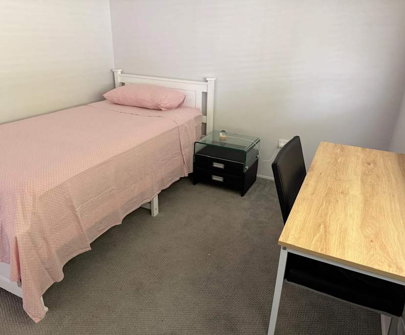 $299, Share-house, 2 rooms, Middle Ridge QLD 4350, Middle Ridge QLD 4350