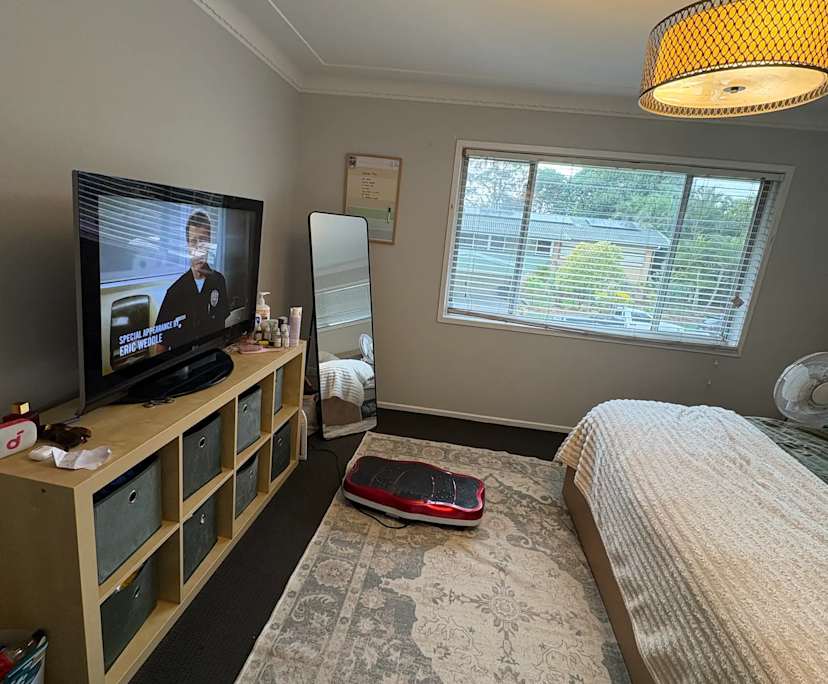 Unfurnished room in a share house