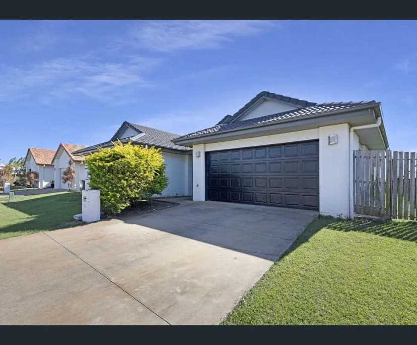 $260, Share-house, 4 bathrooms, Coral Cove QLD 4670