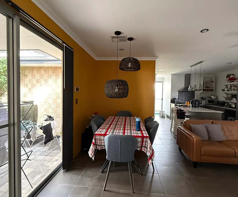 $300, Share-house, 3 bathrooms, East Victoria Park WA 6101