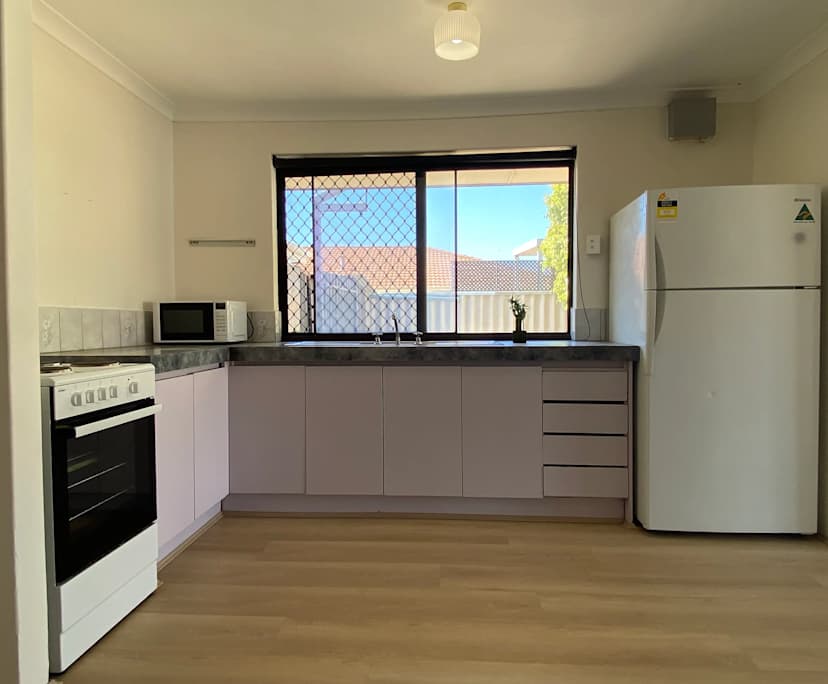 $200, Share-house, 4 bathrooms, Port Kennedy WA 6172