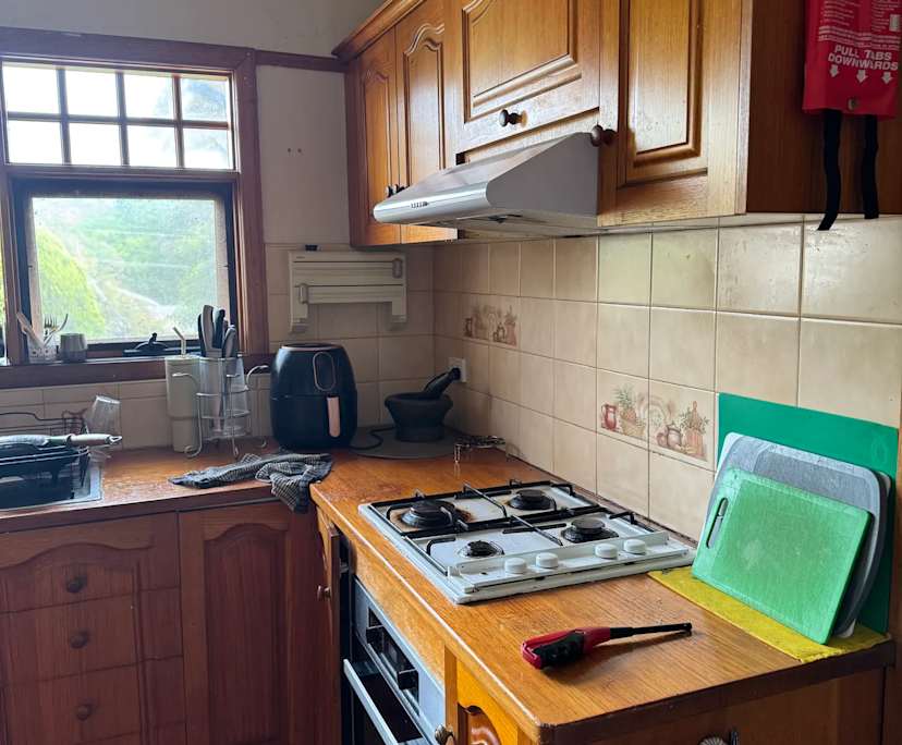 Furnished room in a share house