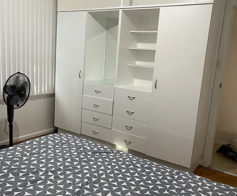 Furnished room in a share house