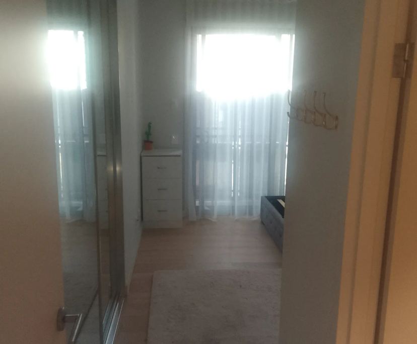 Unfurnished room in a share house
