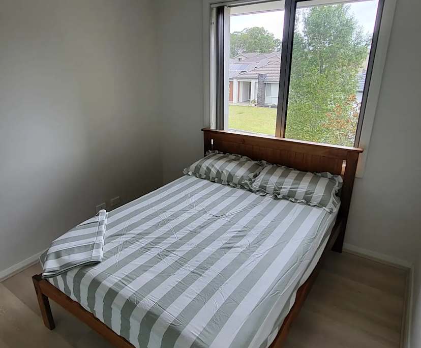$270-350, Share-house, 3 rooms, Glenfield NSW 2167, Glenfield NSW 2167