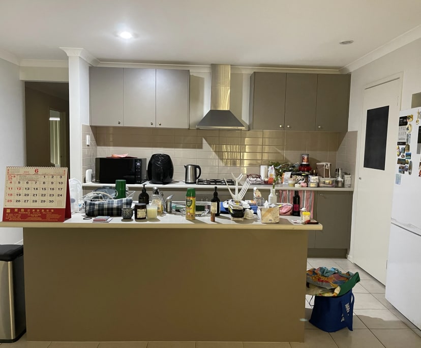 Room for Rent in Deer Park, Melbourne 250, Furnis...
