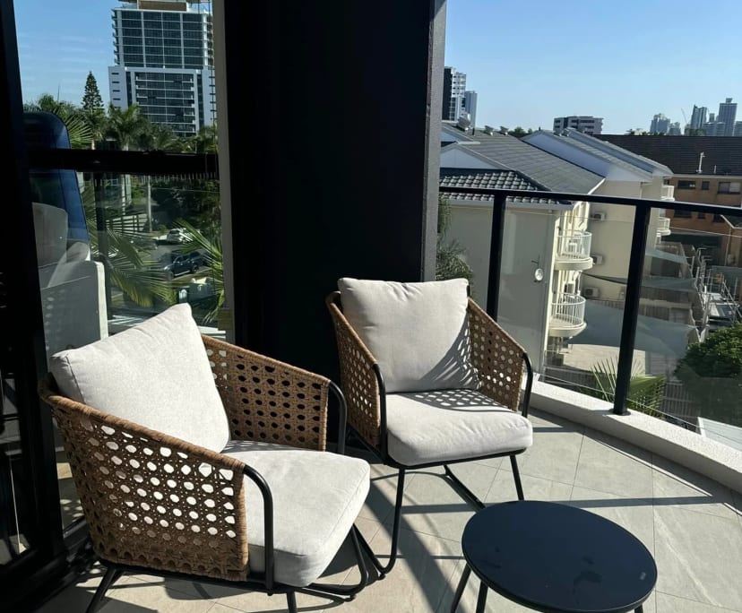 $410, Flatshare, 2 bathrooms, Surfers Paradise QLD 4217