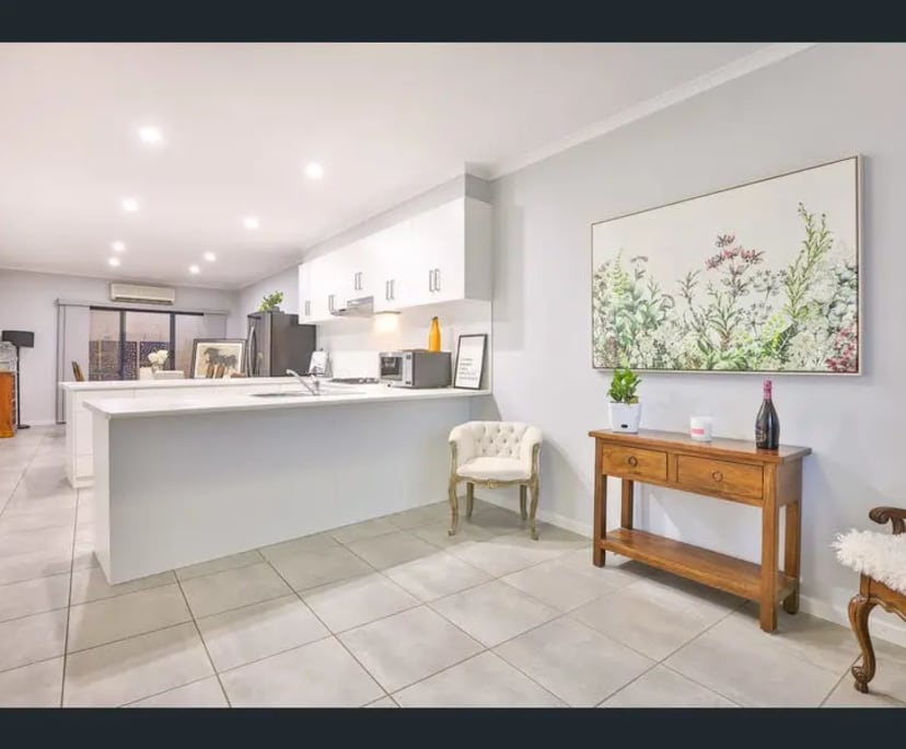 Whole property with 3 rooms for rent