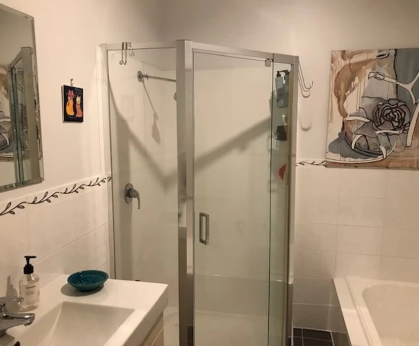 $250, Share-house, 4 bathrooms, West Hobart TAS 7000