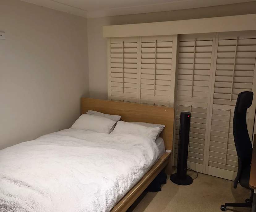 Unfurnished room in a share house