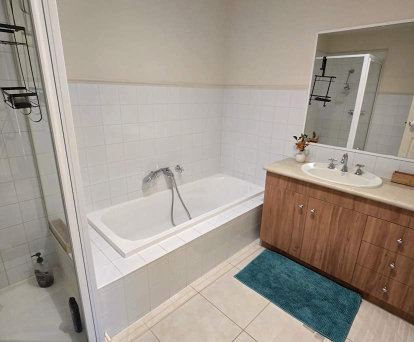 $220-240, Share-house, 2 rooms, Mill Park VIC 3082, Mill Park VIC 3082