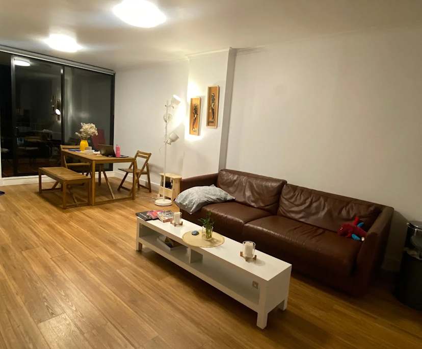 Unfurnished room in a flatshare