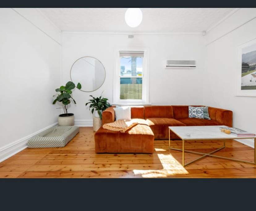 Unfurnished room in a share house