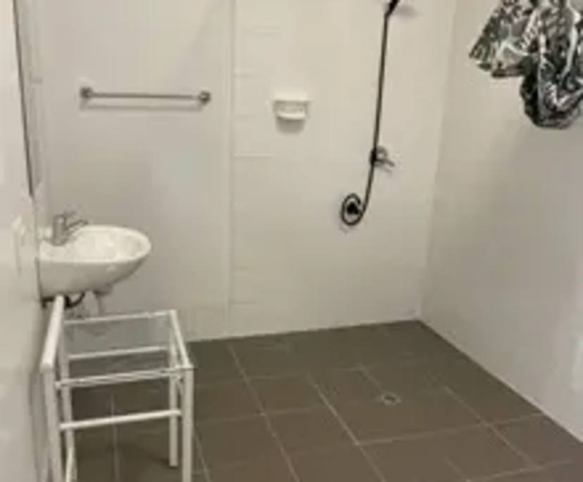 $310, Share-house, 5 bathrooms, Taringa QLD 4068