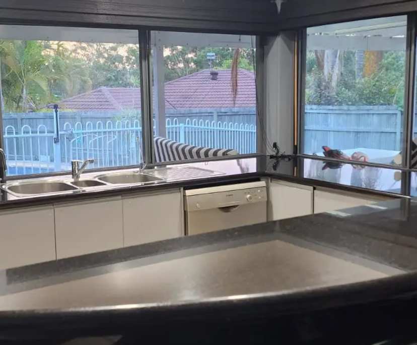 $380, Share-house, 4 bathrooms, Parkwood QLD 4214