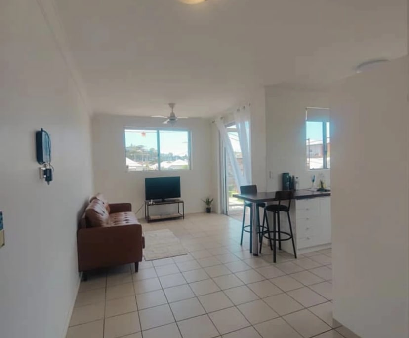 Furnished room with ensuite in a flatshare