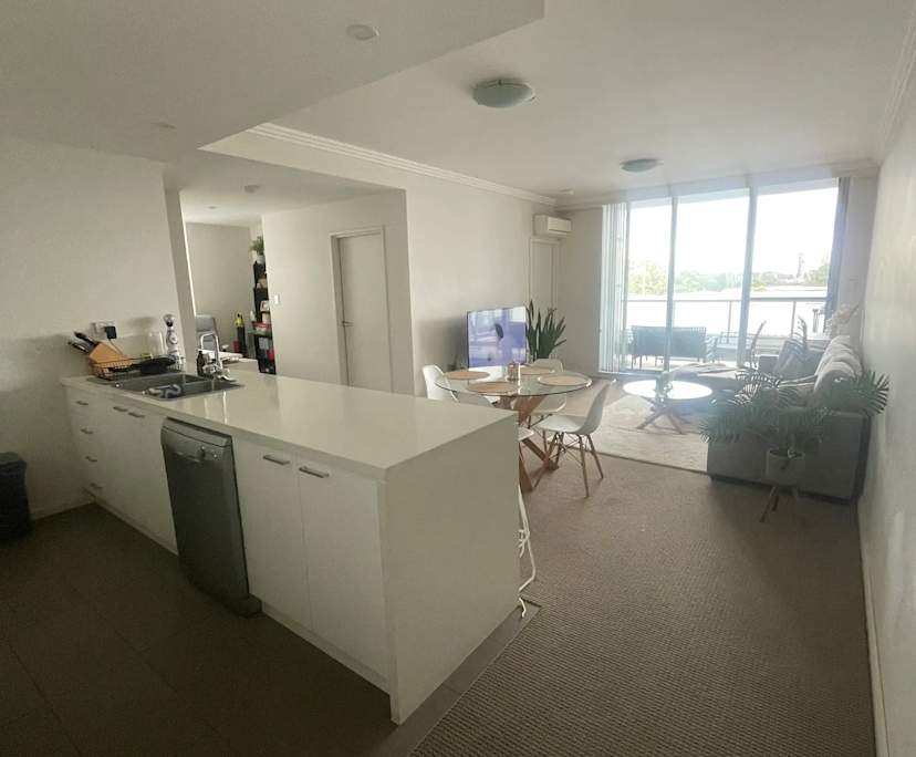 Unfurnished room with own bathroom