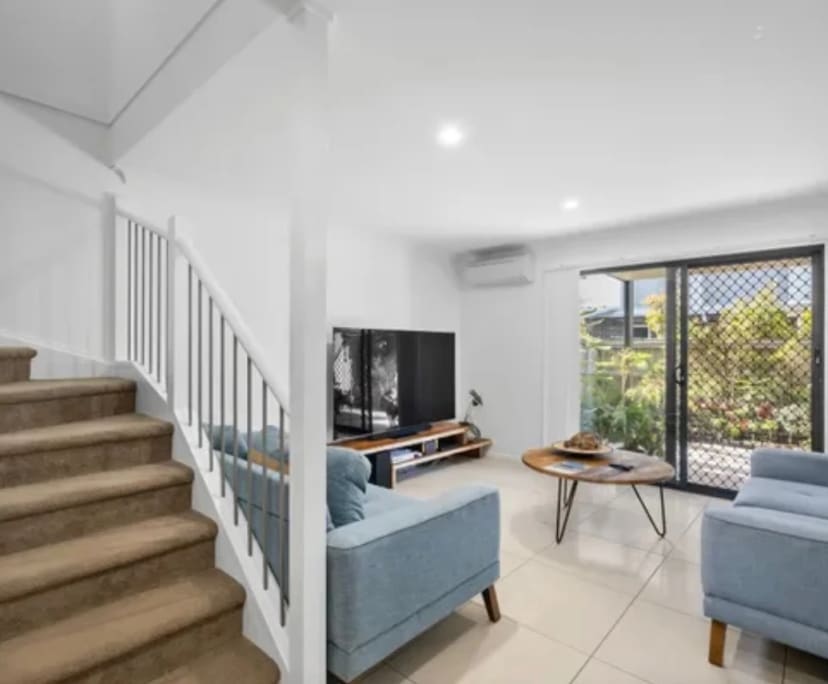 Unfurnished room in a share house