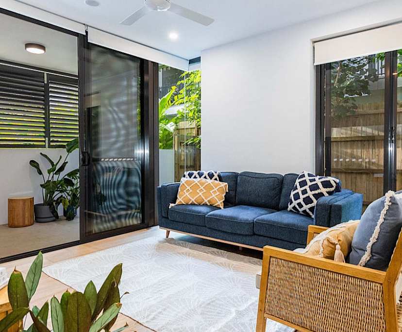 Furnished room with own bathroom