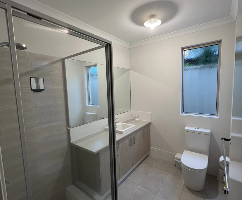 $320, Share-house, 2 bathrooms, Hamilton Hill WA 6163