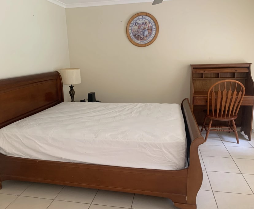 Room for Rent in Nambour, Sunshine Coast 250, Fur...