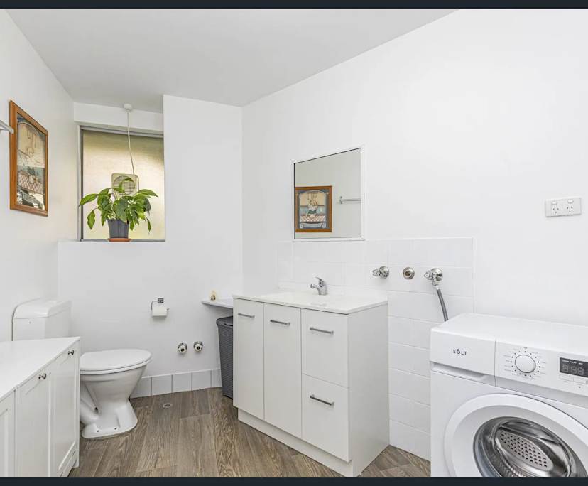 $270, Flatshare, 2 bathrooms, Churchlands WA 6018