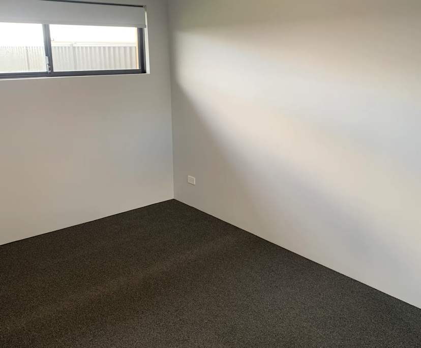Unfurnished room with own bathroom