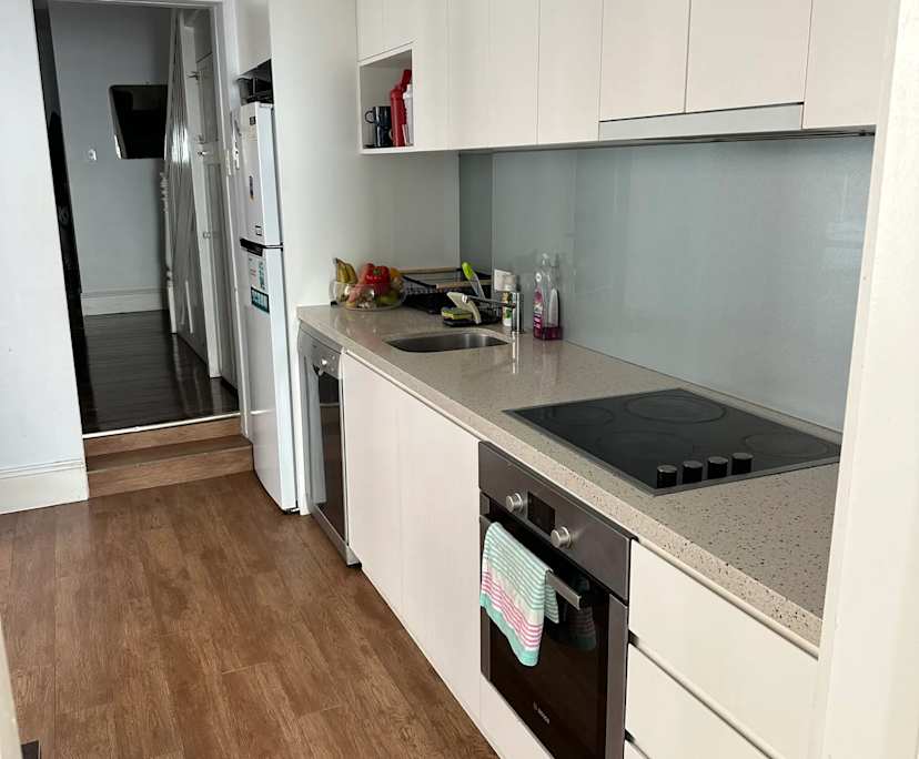 Room in a share house