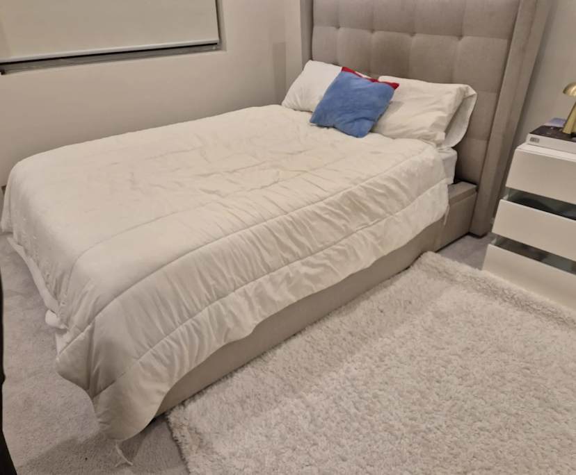 Furnished room with own bathroom