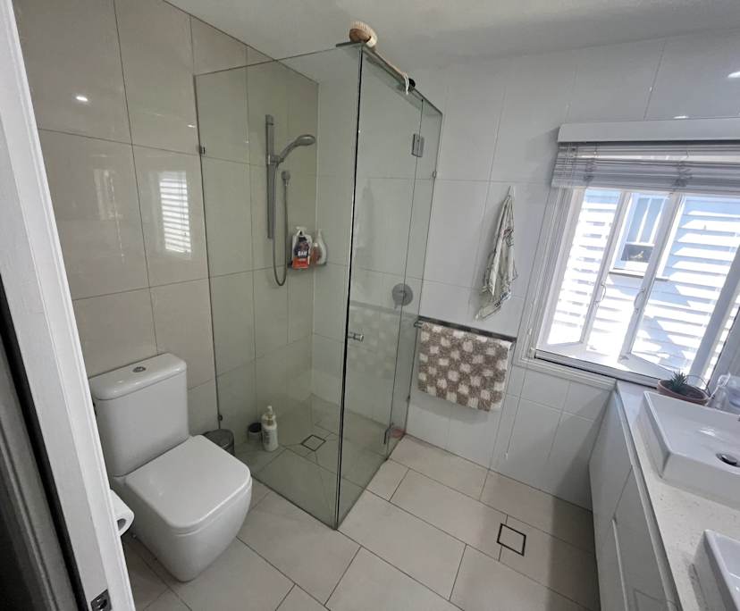 Room in a share house