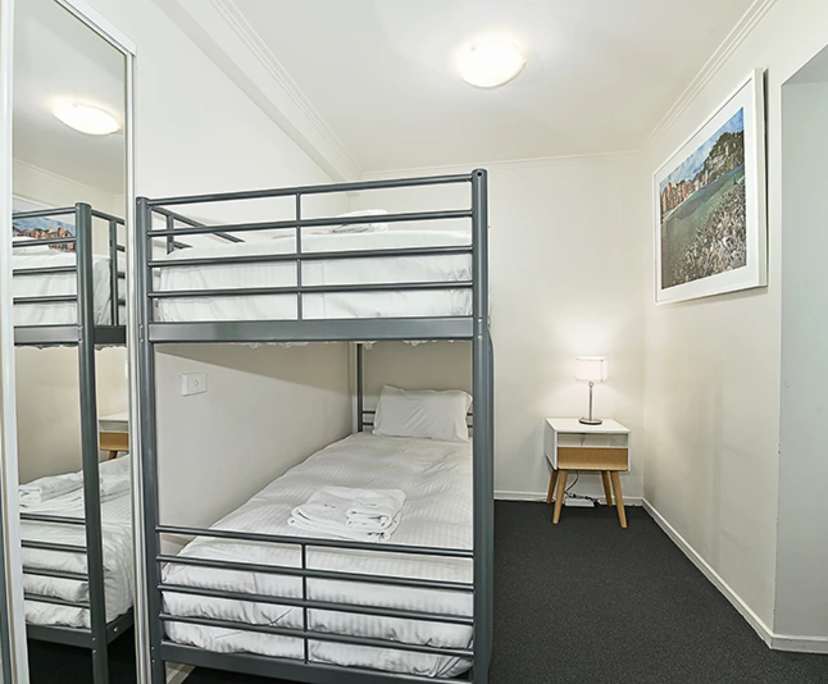 $699, Whole-property, 2 bathrooms, Melbourne VIC 3000