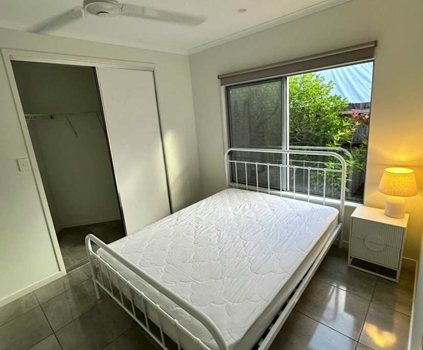 Unfurnished room with own bathroom